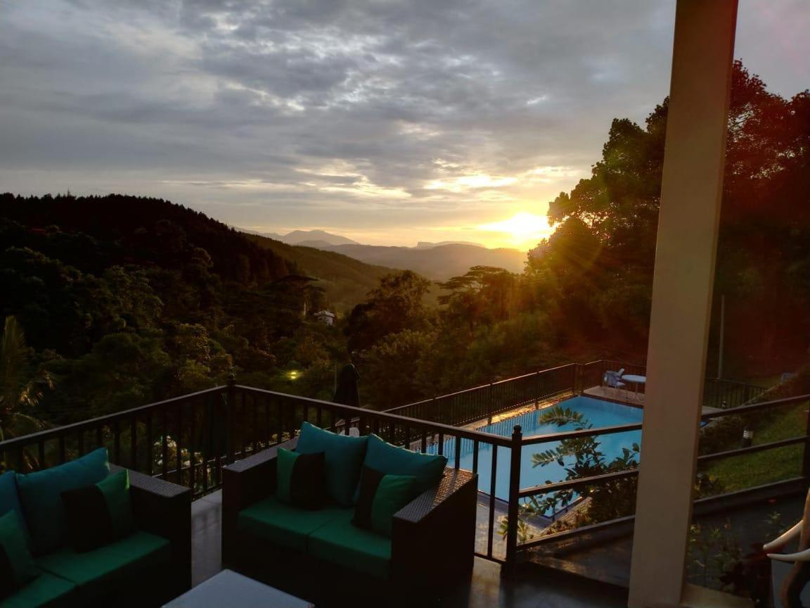 Bed and Breakfast The Grand Hills Kandy Zewnętrze zdjęcie